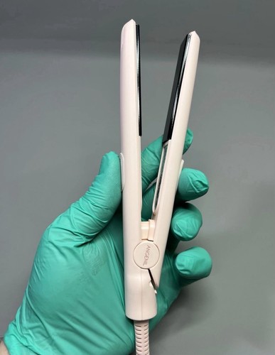 Mini pencil thin - thin, straighteners